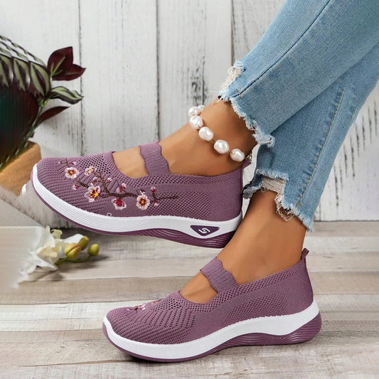 Floral Embroidered Breathable Shoes