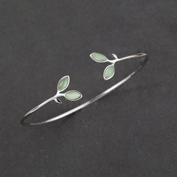 Vintage Leaf Bangle