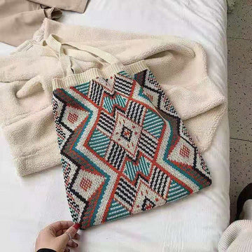 Casual Geometric Knit Bag